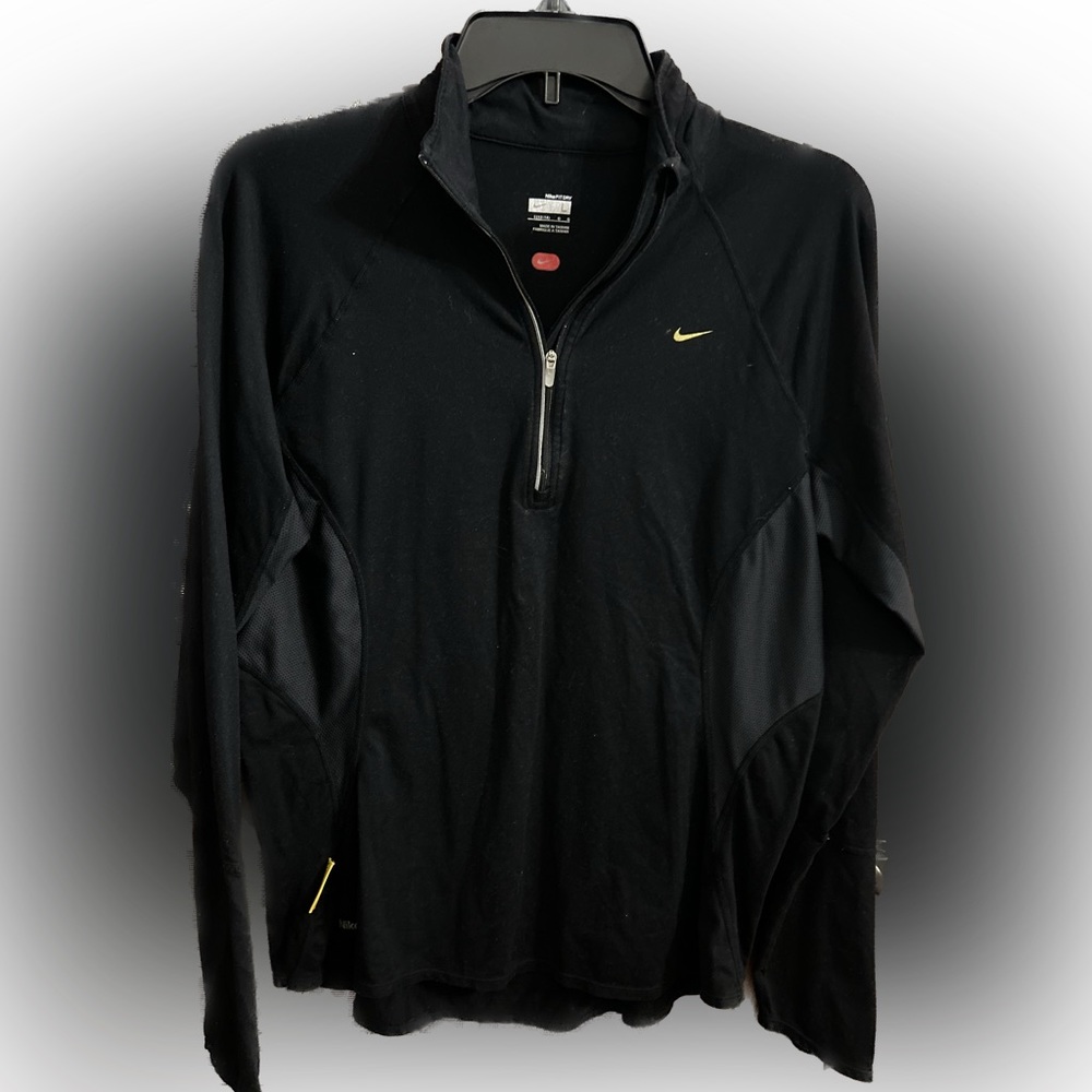 Nike Fit Dry pull over half zip Sz L